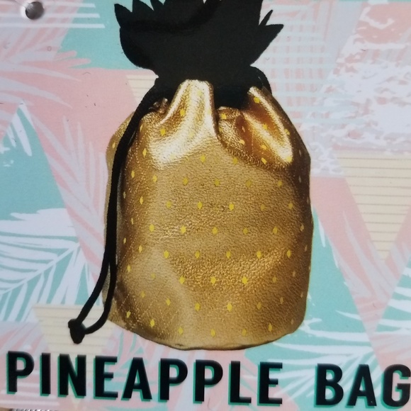 Pineapple Cosmetics Bag - Picture 3 of 6